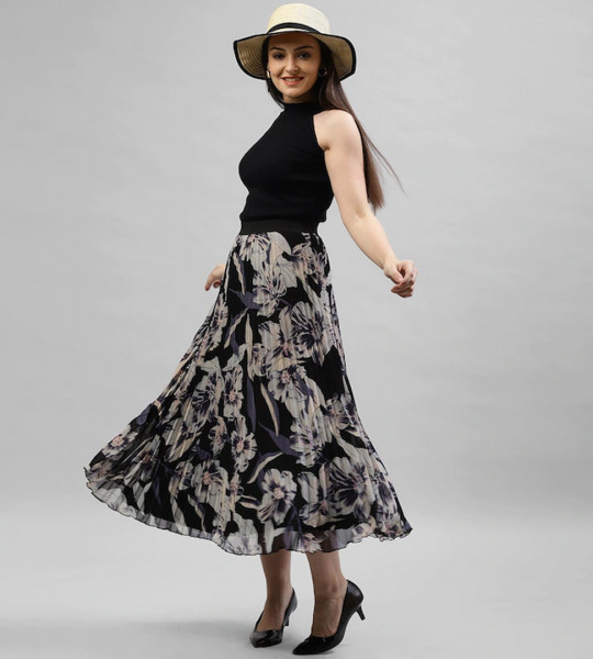 Women Black & Beige Printed Flared Midi Skirt